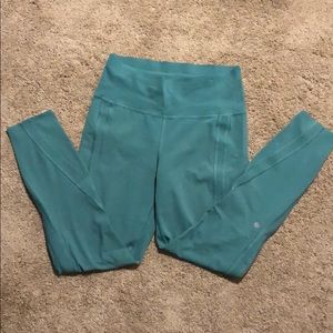 🍋Lululemon🍋 training tights in teal